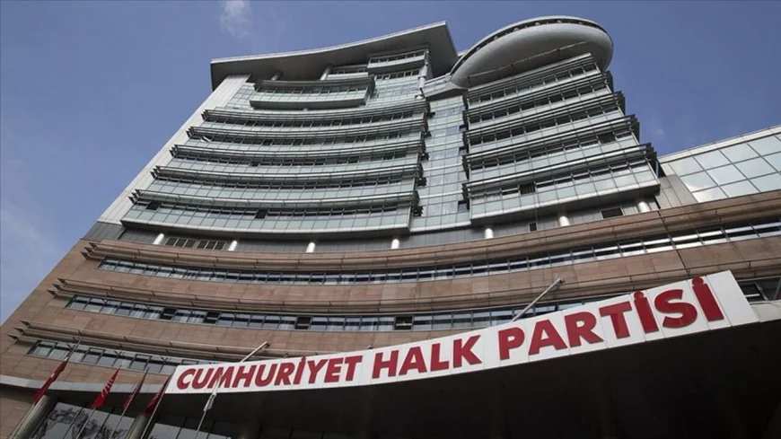 Delegelerin kararıyla CHP olağanüstü kurultaya gidiyor