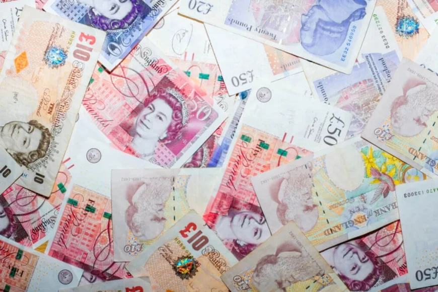 İngiliz Sterlini Kaç TL? GBP/TL Akşam Kuru (20 Aralık 2025)